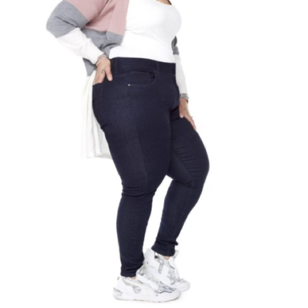 Classic Navy Skinny Jeans for Women